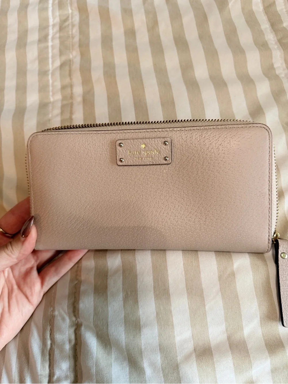 kate spade blush nude pebbled zip-around wallet